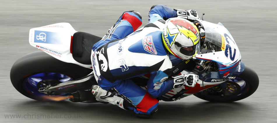 British Super Bikes 2012 | Round 1 Brands Hatch Indy